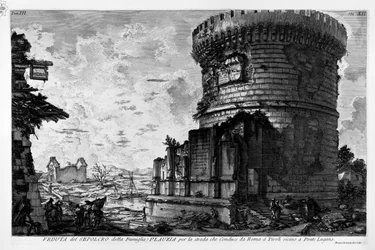 Via Appia, Sépulcre de la famille Plauzia à Ponte Lucano